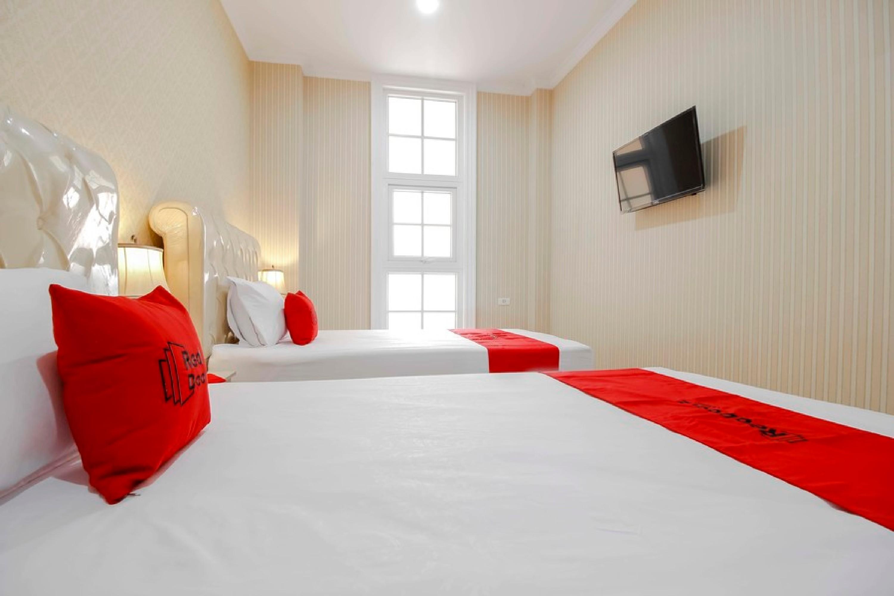 Reddoorz Plus @ Kwitang 2 Jakarta Luaran gambar